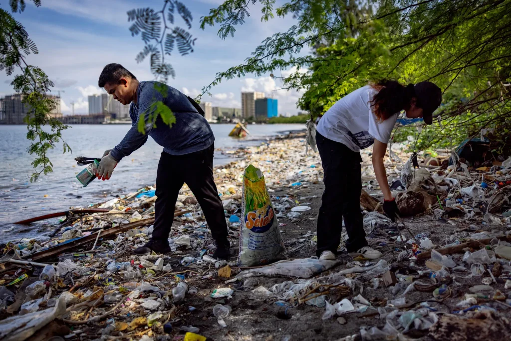 The World Seeks an End to Plastic Pollution at Talks in South Korea