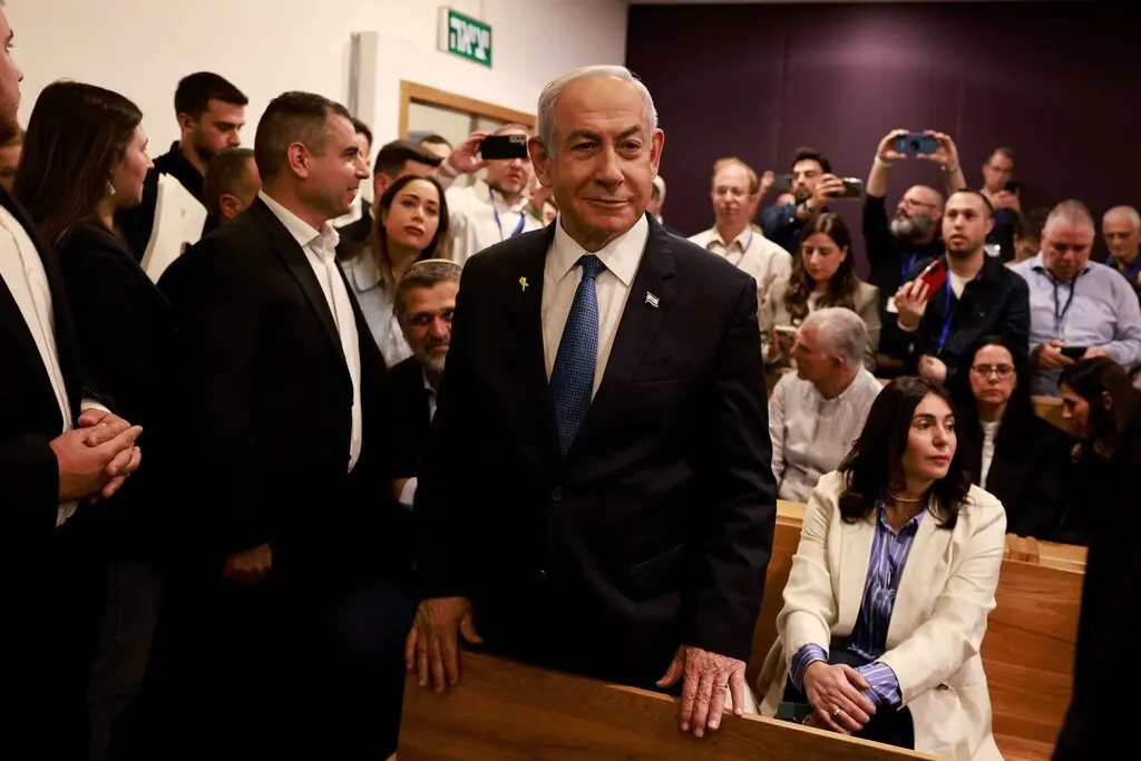 Netanyahu Finally Takes the Stand in His Corruption Trial