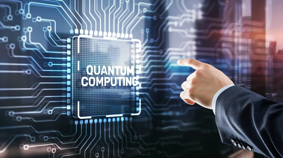 Google unveils Willow quantum computing chip